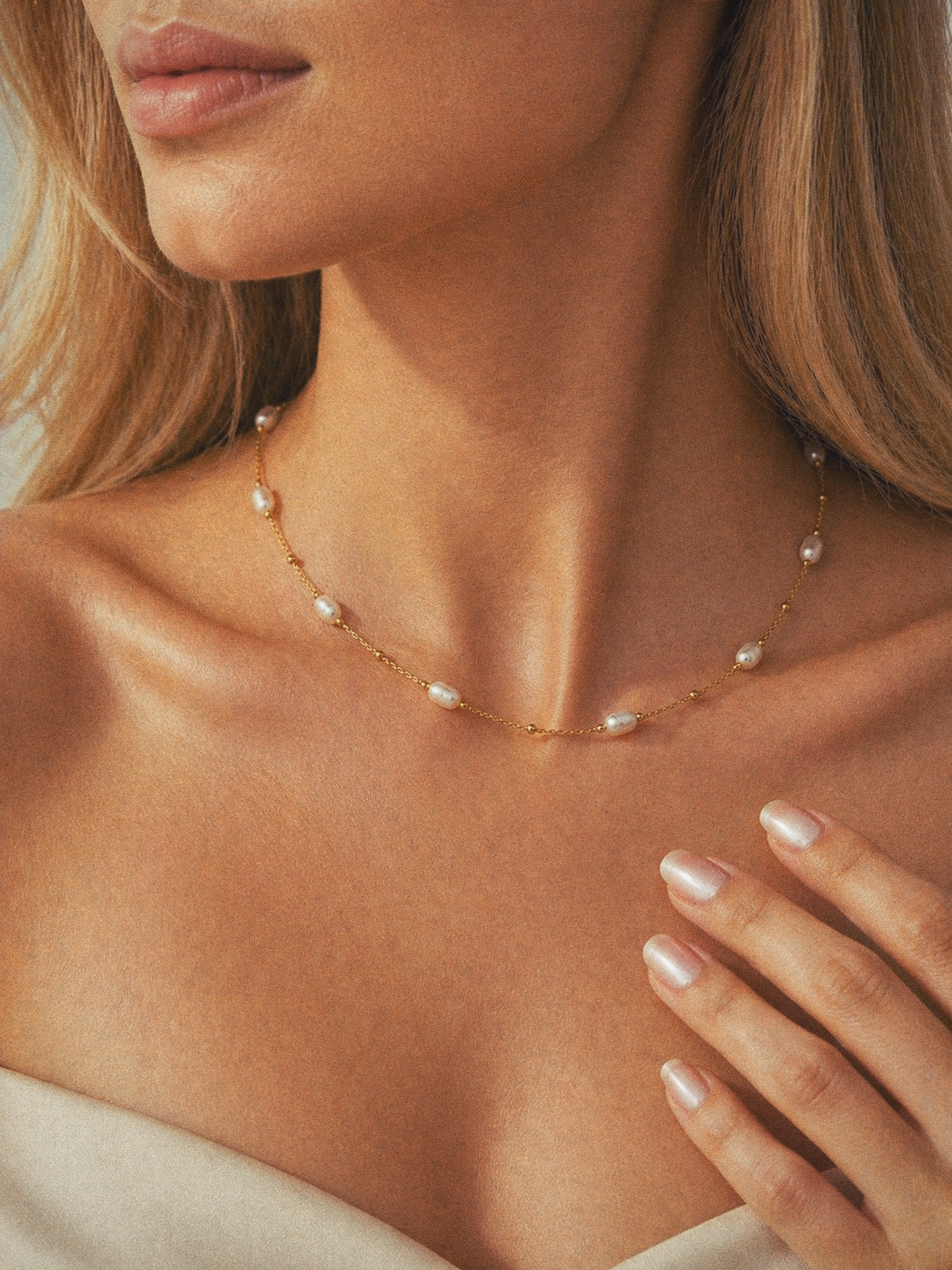 LYA - NECKLACE