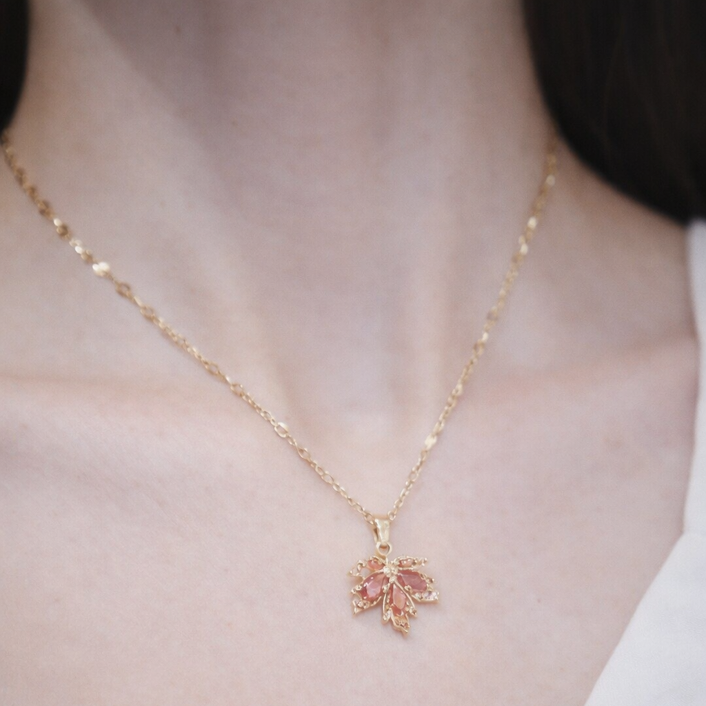 GILMORE GIRLS - NECKLACE
