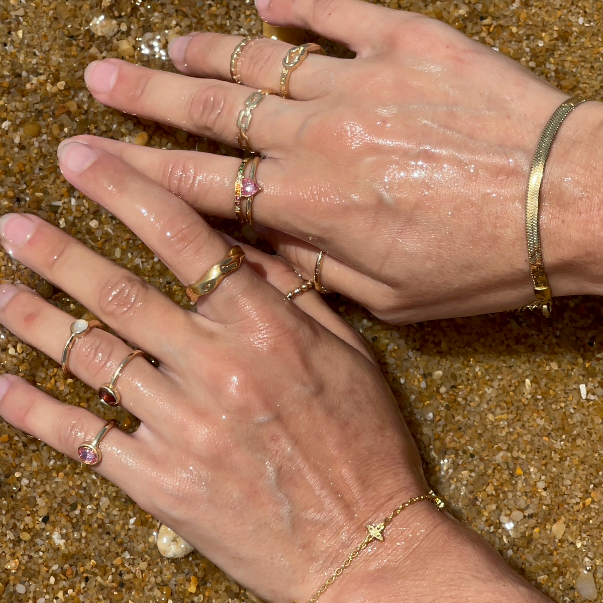 ARTIST - RING