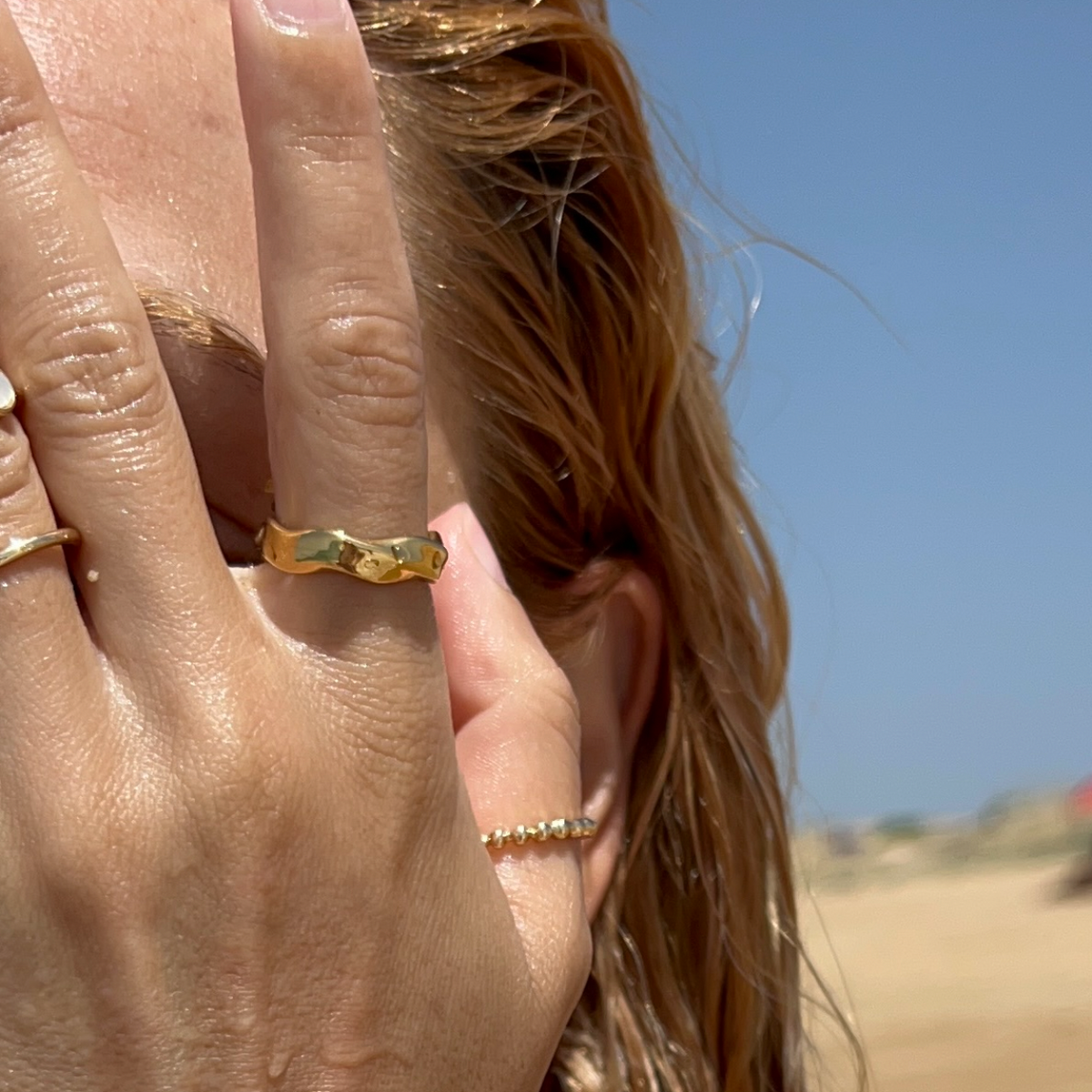 ARTIST - RING